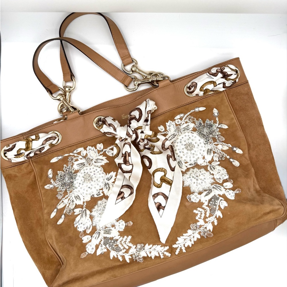 Gucci Limited Edition Brown Suede Floral-Embellished Positano Tote with Scarf